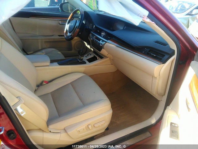 JTHBW1GG0F2077978 Lexus ES 300H