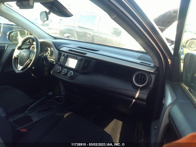 Toyota RAV4 LE 2017 2T3ZFREV0HW322739 Image 6