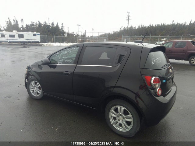 Chevrolet SONIC LT 2016 1G1JC6SB3G4172080 Image 3