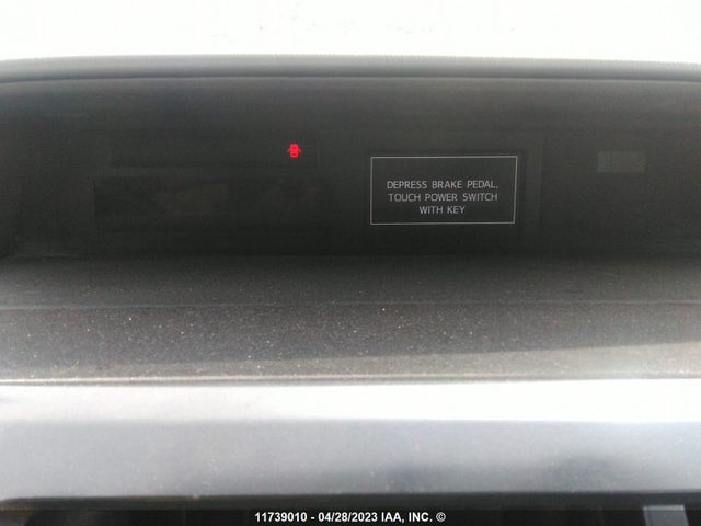 Toyota PRIUS V 2015 JTDZN3EU8FJ021798 Image 8