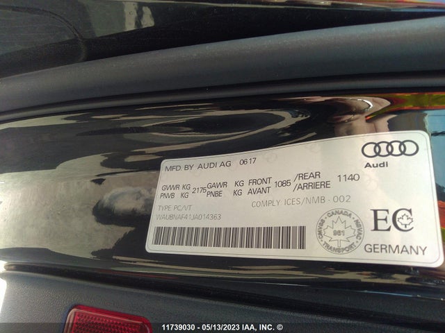 WAUBNAF41JA014363 Audi A4 Sedan Progressiv