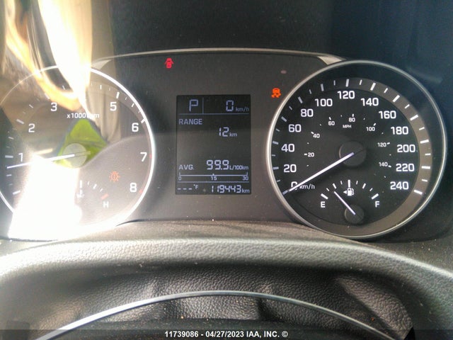 Hyundai Elantra Le 2017 5NPD74LF1HH045726 Image 9