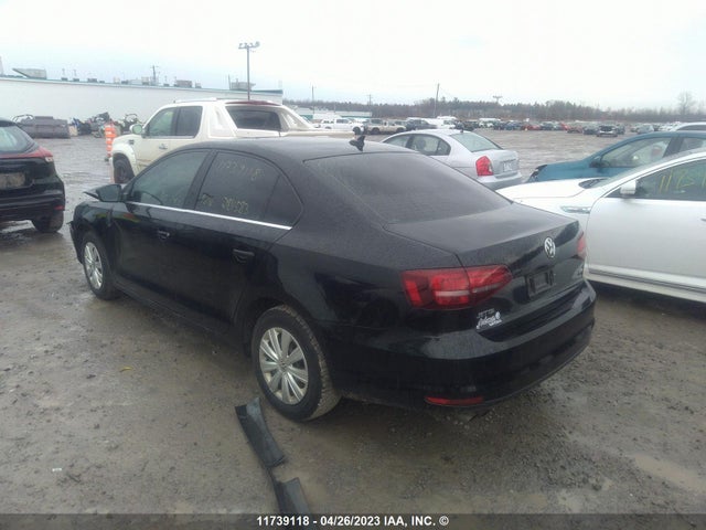 3VWD67AJ3GM284583 Volkswagen Jetta Sedan Comfortline