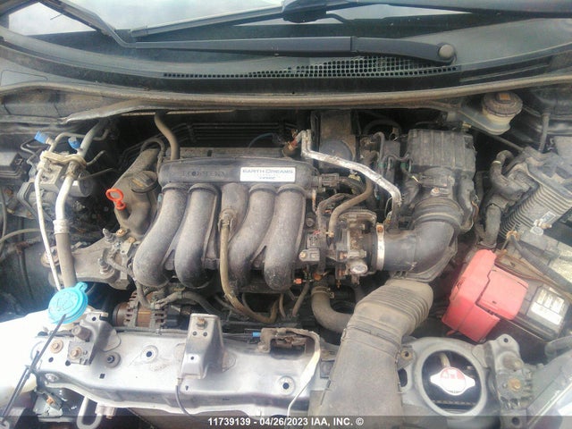 Honda FIT LX 2016 3HGGK5H57GM102474 Image 10