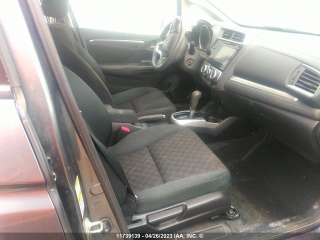 Honda FIT LX 2016 3HGGK5H57GM102474 Image 5