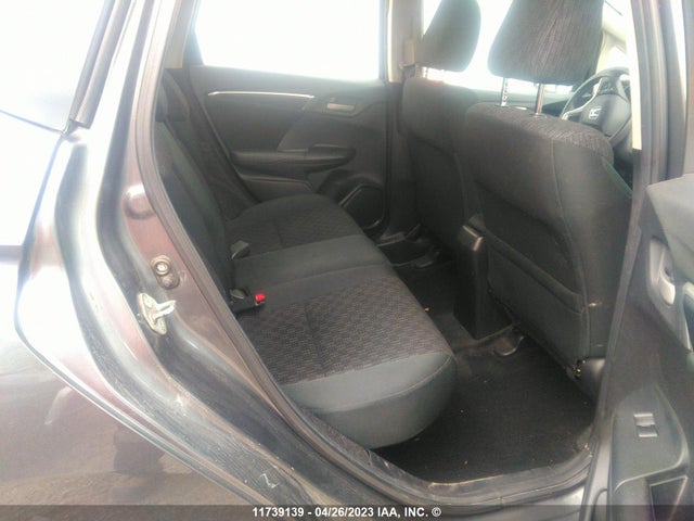 Honda FIT LX 2016 3HGGK5H57GM102474 Image 8