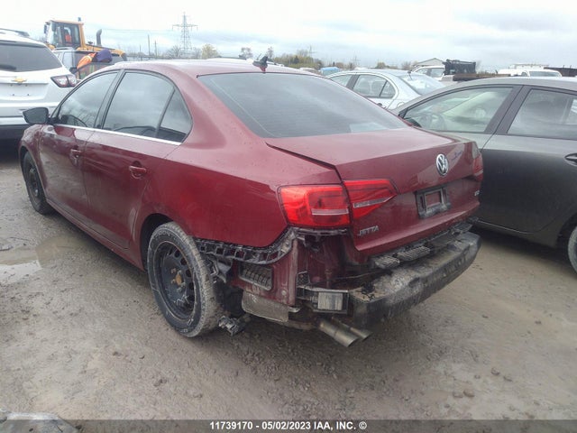 11739170 :رقم المزاد ، 3VWLA7AJ2FM264396 vin ، 2015 Volkswagen Jetta Sedan Highline مزاد بيع