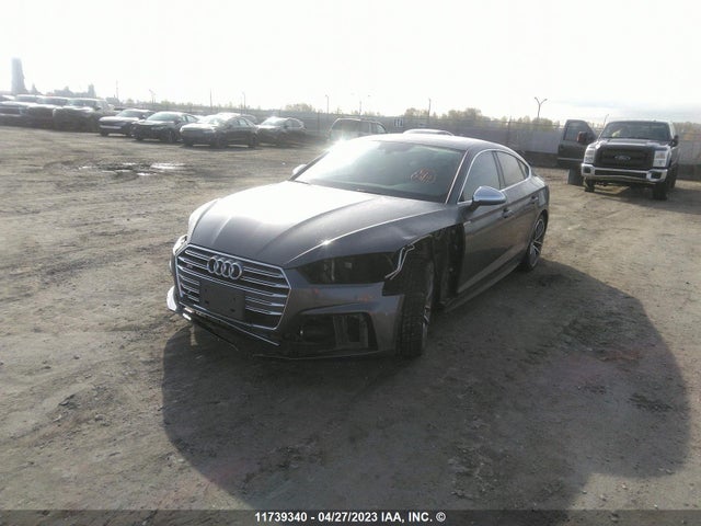 WAUB4CF54JA011450 Audi S5 Sportback Progressiv