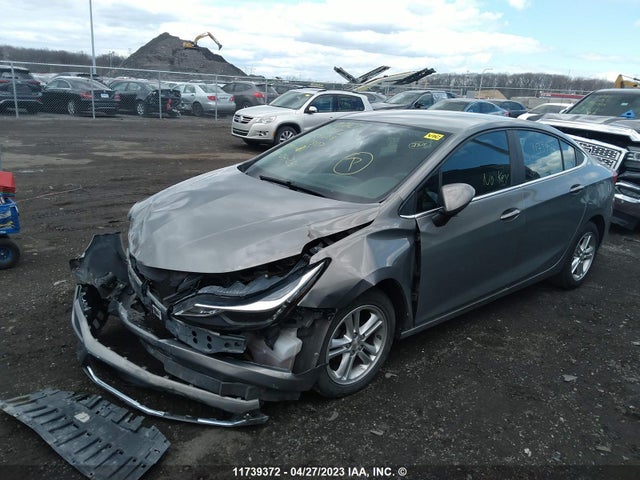 Chevrolet CRUZE LT 2017 1G1BE5SM9H7147307 Image 2