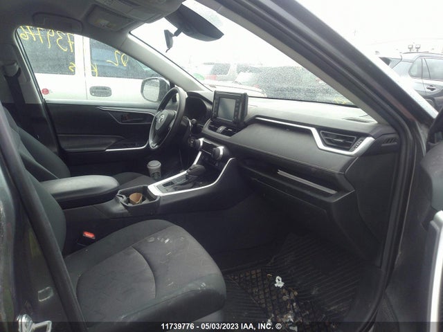 Toyota RAV4 LE 2019 2T3B1RFV7KC024020 Image 6