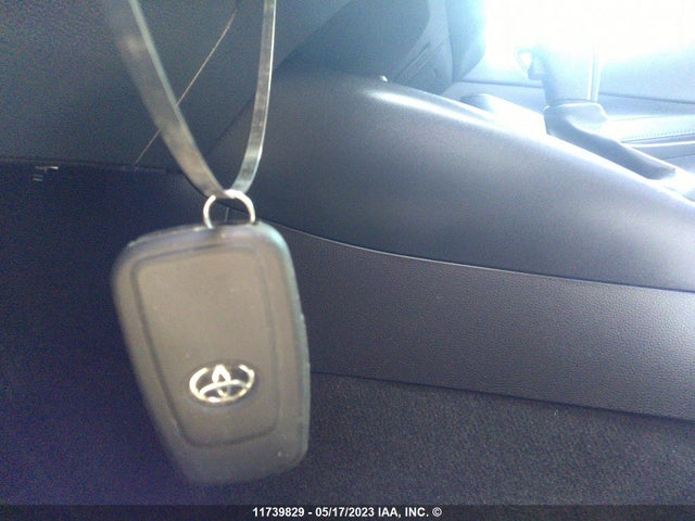 Toyota COROLLA SE 2022 5YFB4MBE4NP117073 Image 3