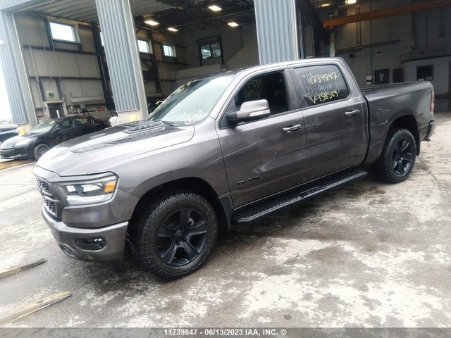 1C6SRFVT0NN158585 RAM 1500 Sport