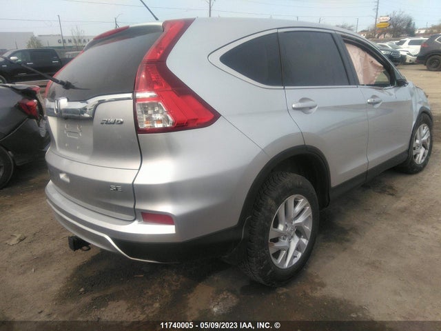 Honda CR-V SE 2015 2HKRM4H40FH123884 Image 4