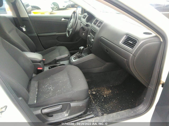 11740090 :رقم المزاد ، 3VW2K7AJ0DM372294 vin ، 2013 Volkswagen Jetta S مزاد بيع