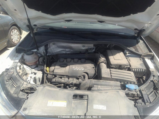 WA1ECCFS4JR015549 Audi Q3 PREMIUM