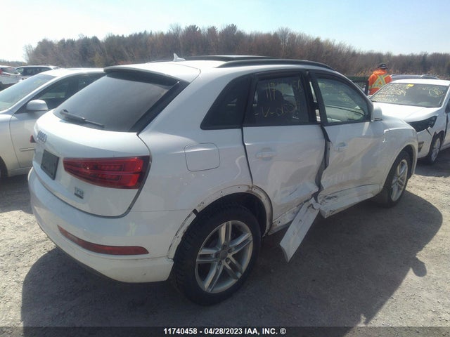 WA1ECCFS4JR015549 Audi Q3 PREMIUM