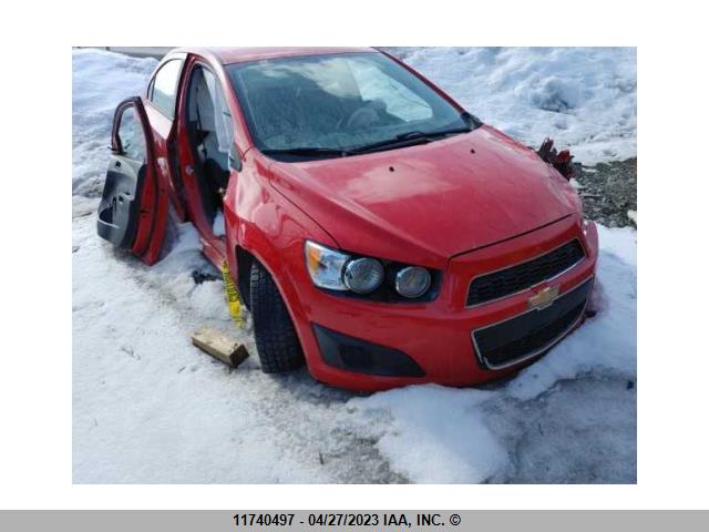 Chevrolet SONIC LS 2015 1G1JA5SH1F4178804 Image 3