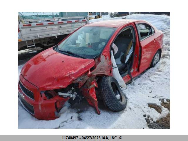 Chevrolet SONIC LS 2015 1G1JA5SH1F4178804 Image 6
