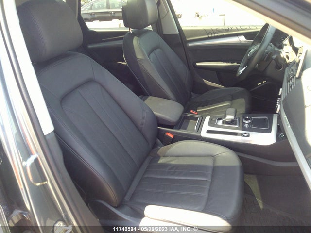 WA1CNAFY7J2093455 Audi Q5 Prestige