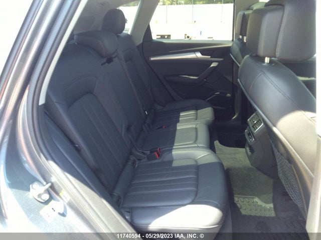 WA1CNAFY7J2093455 Audi Q5 Prestige