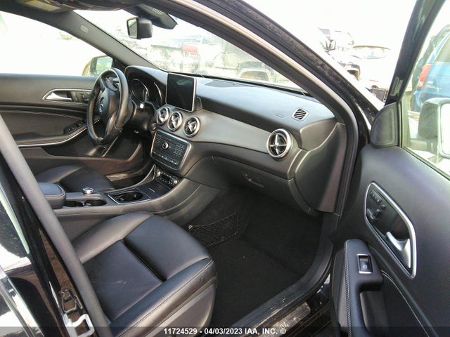 WDCTG4GBXGJ223989 Mercedes-Benz Gla 250 4matic