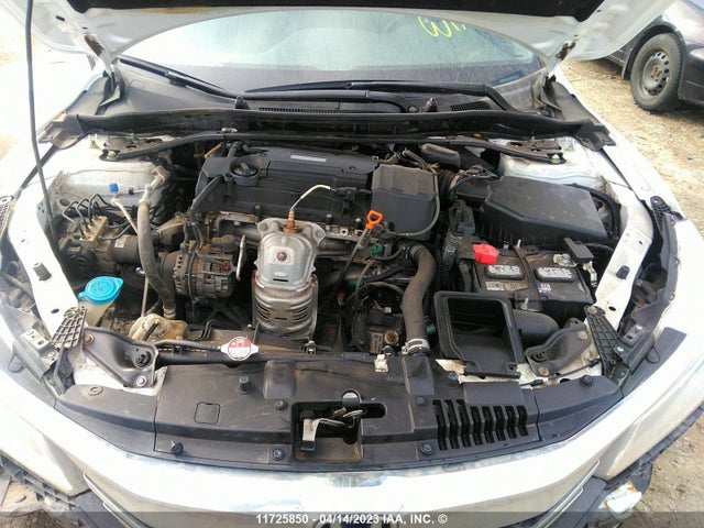 Honda ACCORD EX 2017 1HGCR2F02HA804989 Image 11