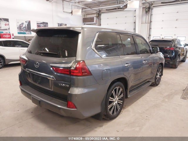 JTJDY7AX3L4317876 Lexus LX 570