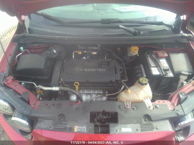 Chevrolet SONIC LT 2014 1G1JC6EH6E4235248 Image 10