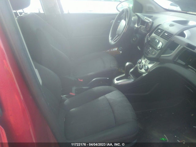 Chevrolet SONIC LT 2014 1G1JC6EH6E4235248 Image 5