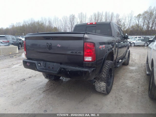 3C6UR5DL5JG217413 RAM 2500 Slt