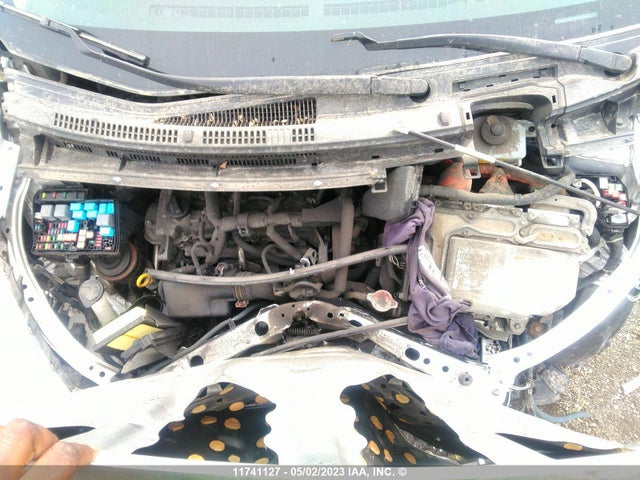 Toyota PRIUS C 2016 JTDKDTB33G1138724 Image 11