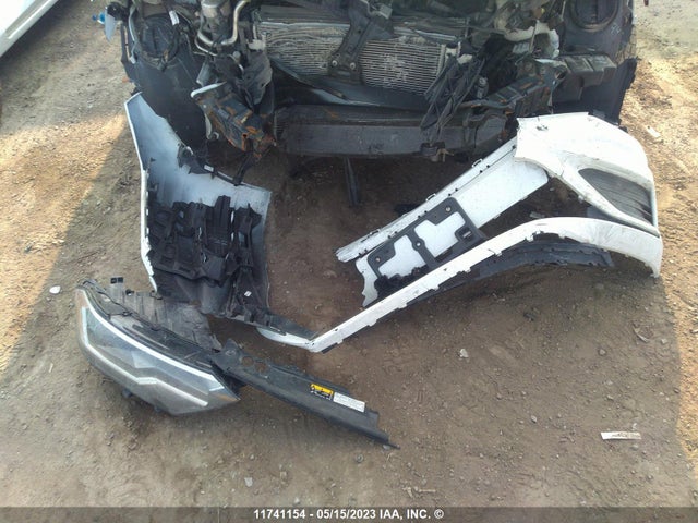 3VWE57BU7KM264622 Volkswagen JETTA SEL