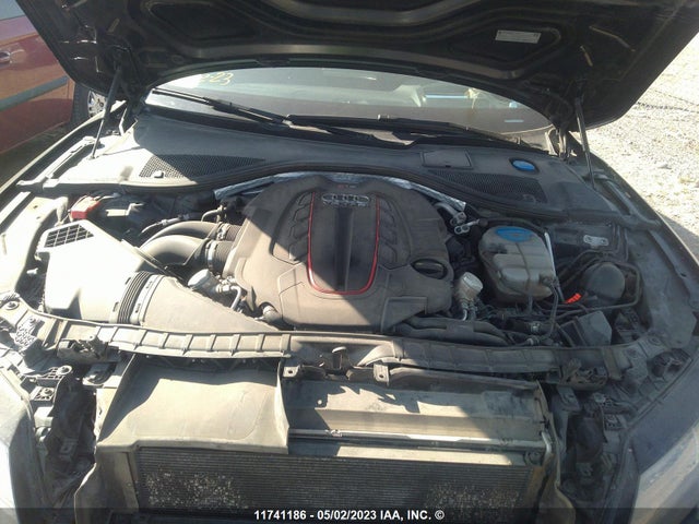 WUAW2DFC1FN900207 Audi RS7