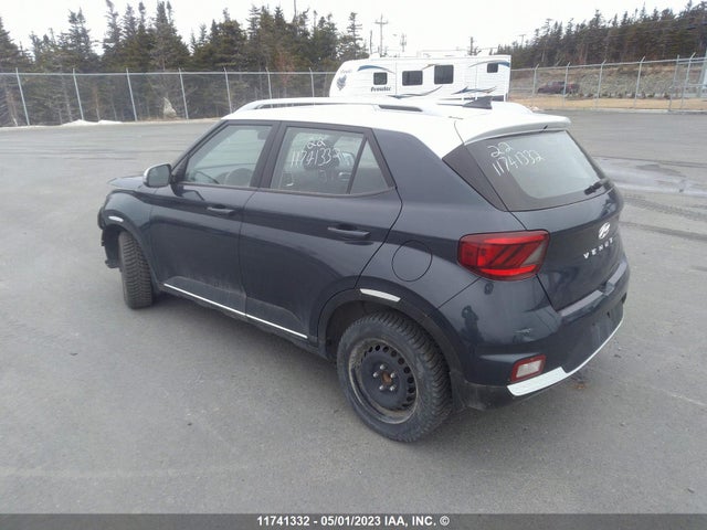 Hyundai Venue Preferred 2022 KMHRC8A32NU136440 Image 3