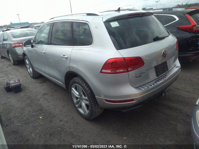 WVGDF9BP9ED006356 Volkswagen TOUAREG V6