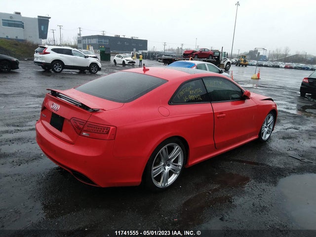 WUAC6BFR9FA900432 Audi RS5
