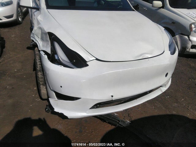 5YJYGDEE0LF036576 Tesla Model Y