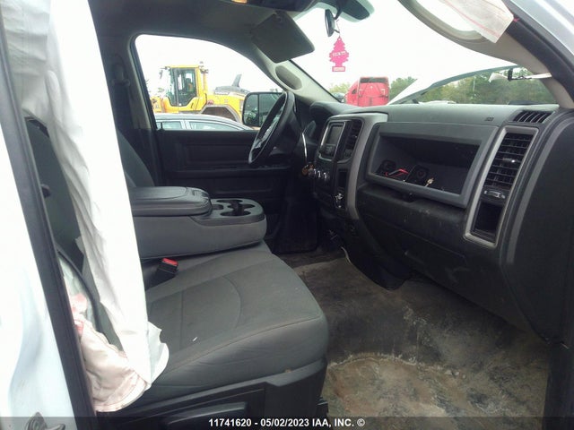 1C6RR7FT8JS214593 RAM 1500 Tradesman