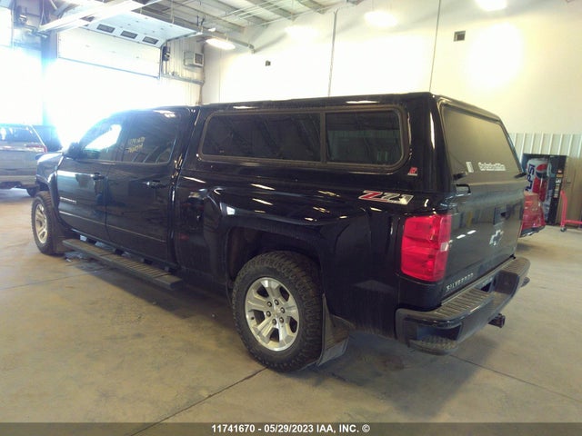 Chevrolet Silverado 1500 Lt 2017 1GCUKREC2HF159453 Image 3