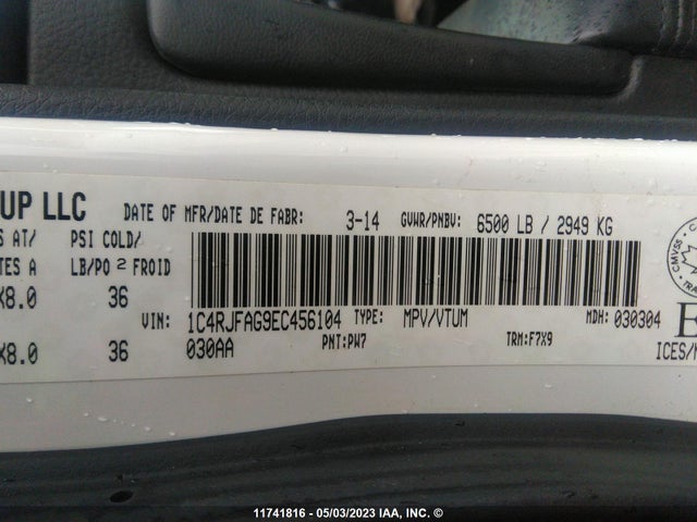 1C4RJFAG9EC456104 Jeep Grand Cherokee Laredo