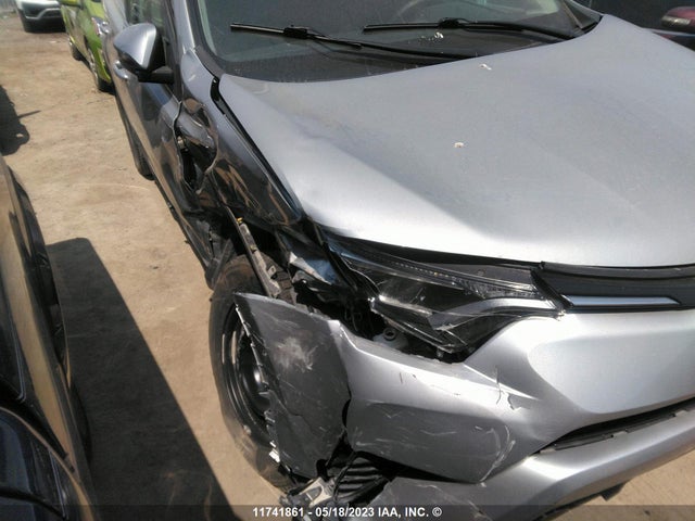 Toyota RAV4 LE 2018 2T3BFREV3JW830629 Image 7