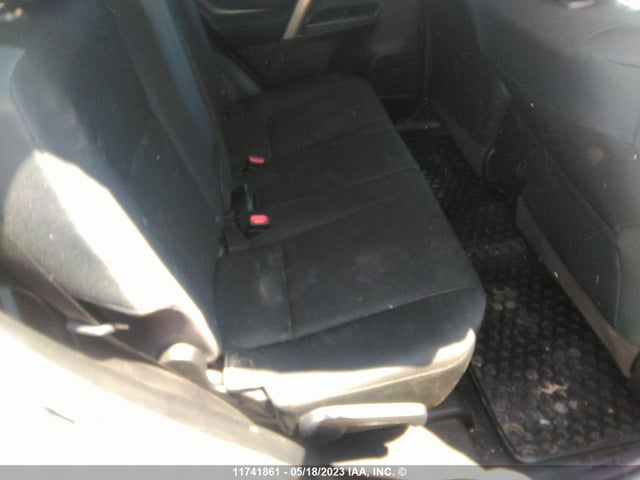 Toyota RAV4 LE 2018 2T3BFREV3JW830629 Image 9