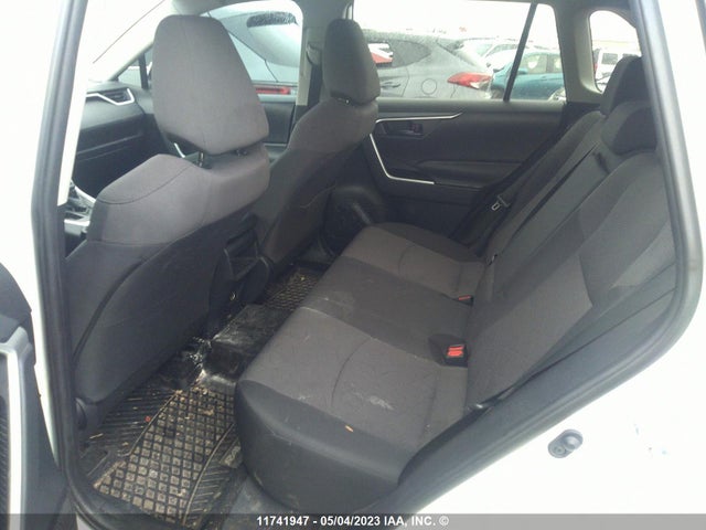 Toyota RAV4 LE 2019 2T3Z1RFV8KC010352 Image 9