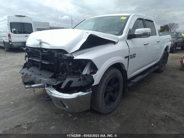 1C6RR7LM7JS231575 RAM 1500 Slt