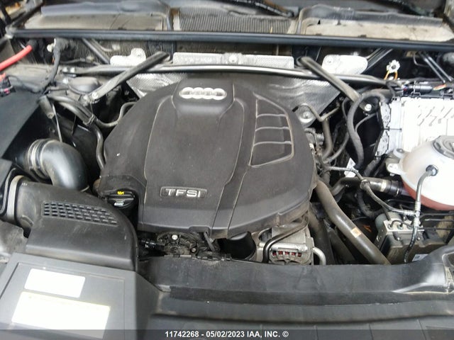 WA1BNAFY5J2174689 Audi Q5 Premium Plus