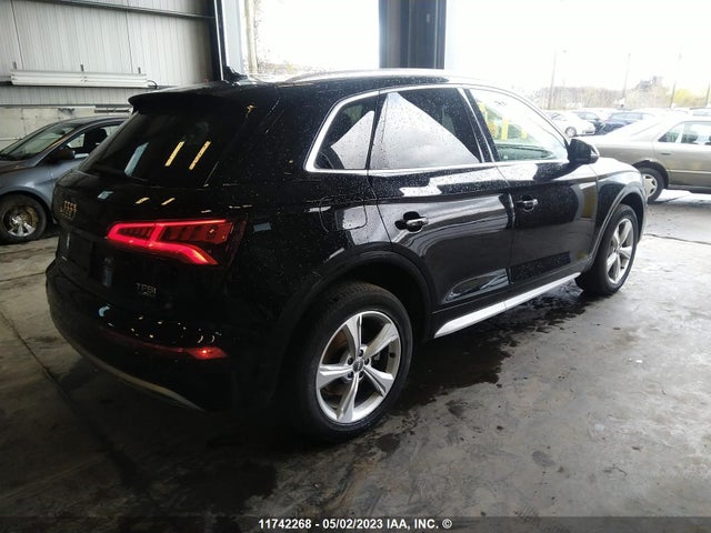 WA1BNAFY5J2174689 Audi Q5 Premium Plus