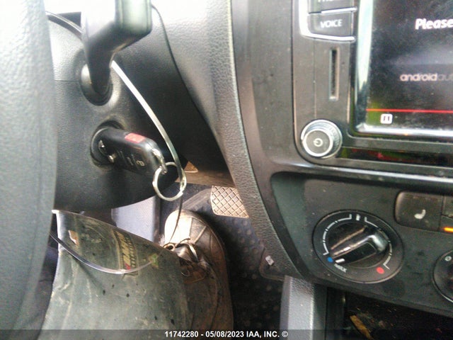 3VW2B7AJ7HM382374 Volkswagen JETTA