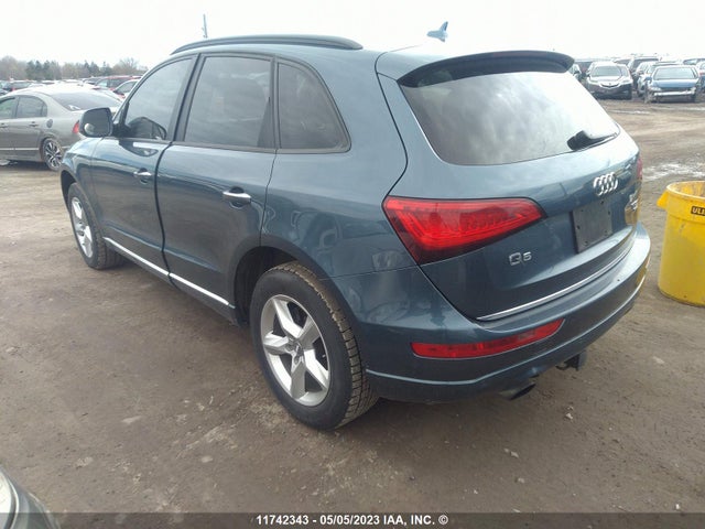 WA1CFCFP7FA022415 Audi Q5 2.0t Komfort