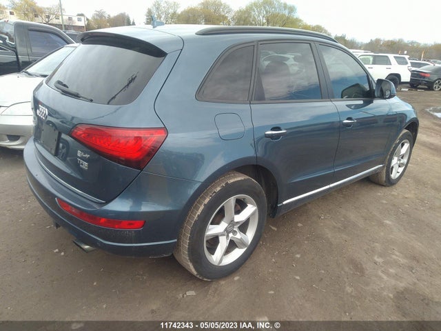 WA1CFCFP7FA022415 Audi Q5 2.0t Komfort
