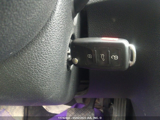 1VWAS7A31FC080994 Volkswagen PASSAT S